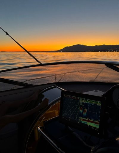 Puesta de sol - Motor Yacht Rental in Puerto Banús