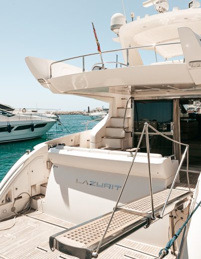 Azimut 58 – Heck